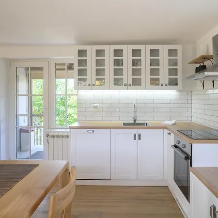 Kings Hill - Family Retreat 斯雷姆斯基卡尔洛夫奇