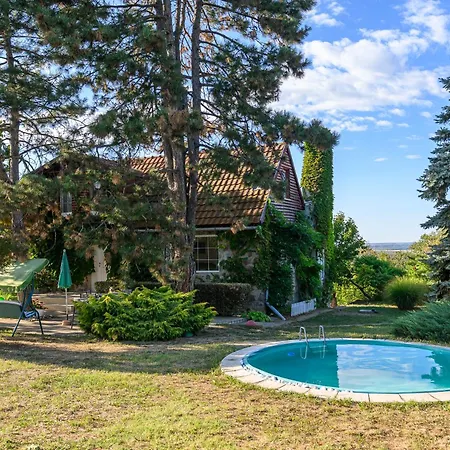 别墅 Kings Hill - Family Retreat